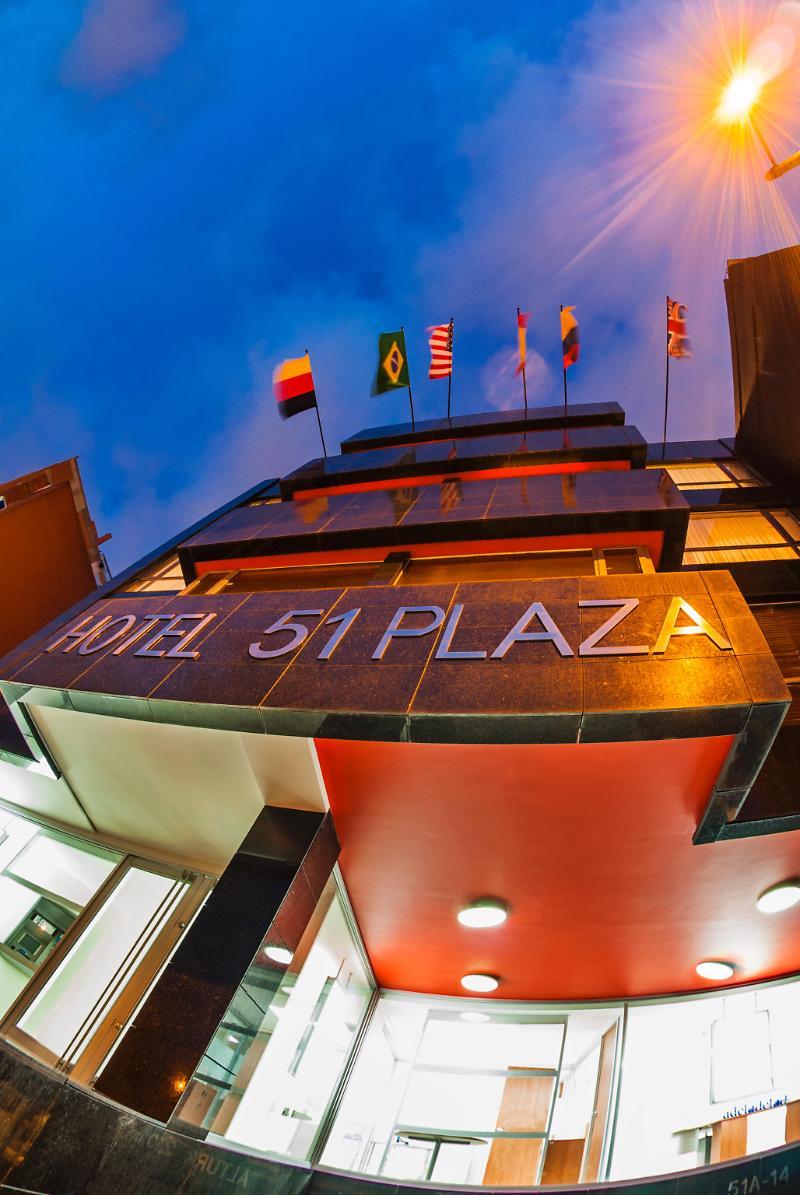 Hotel 51 Plaza Bogotá Exteriör bild